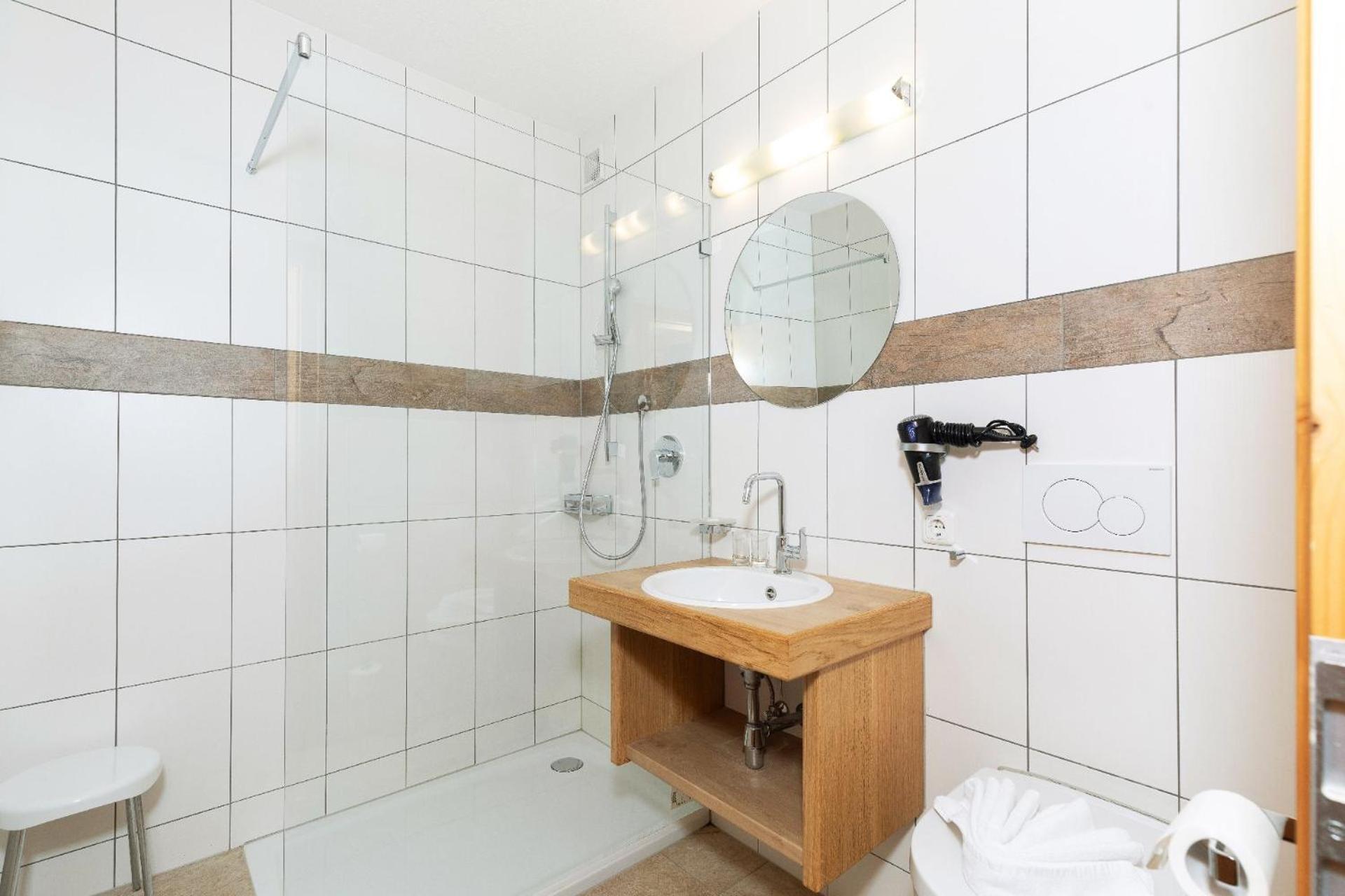 Appartement Predigstuhlblick Mit Indoorpool Und Sauna Бад Гоисерн Экстерьер фото